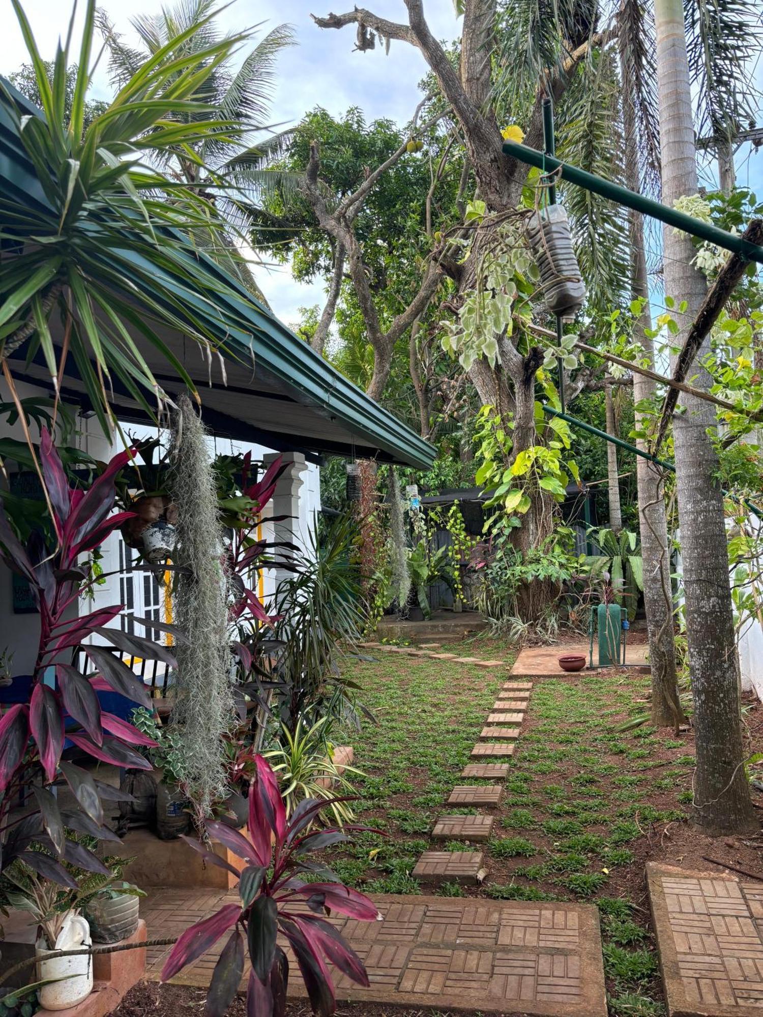 Goalma Family Holiday Resort & Restaurant Anuradhapura Exterior photo