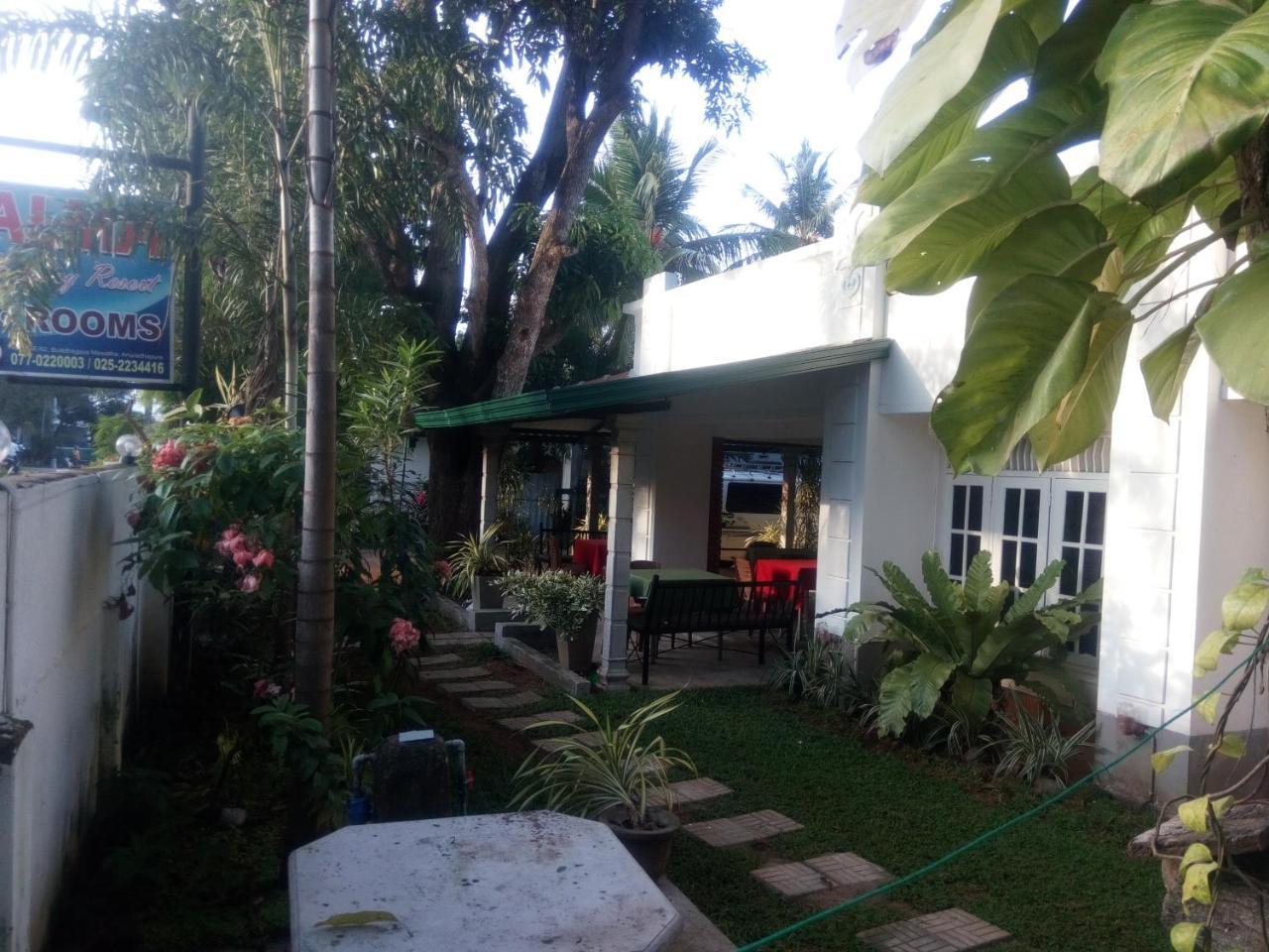 Goalma Family Holiday Resort & Restaurant Anuradhapura Exterior photo